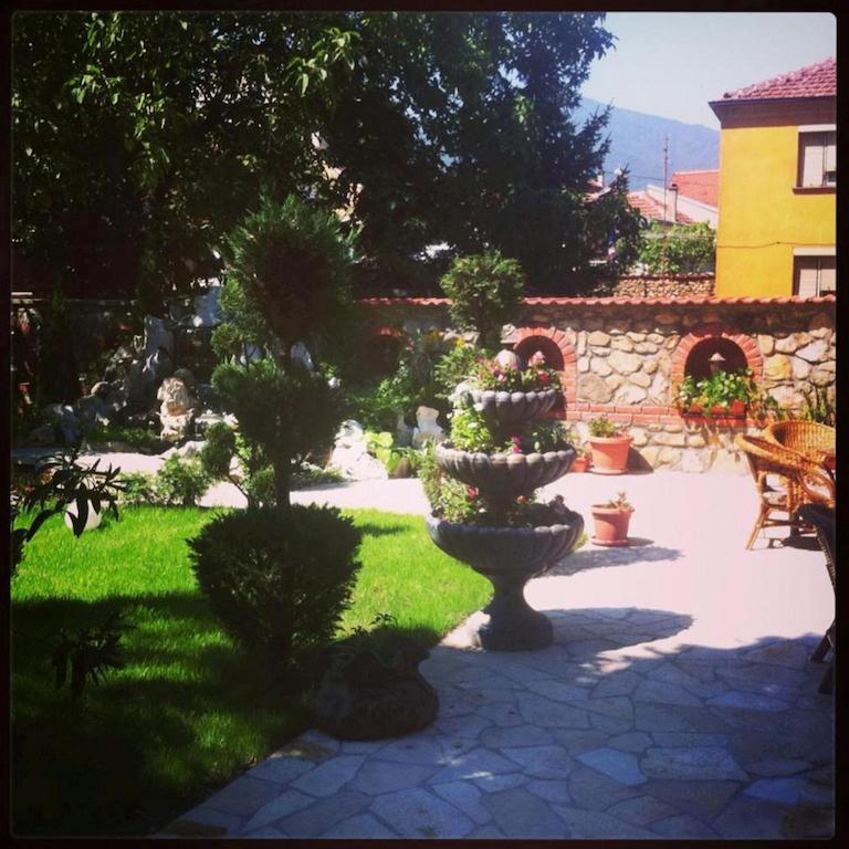 Hotel Gala-Garden Bitola Exterior foto